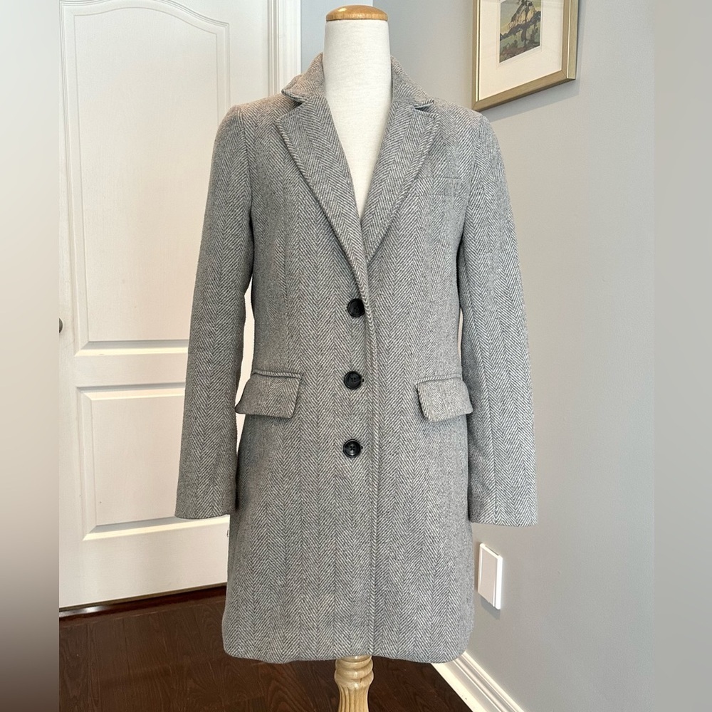 BANANA REPUBLIC Wool-Blend Herringbone Coat in Gray - Size S